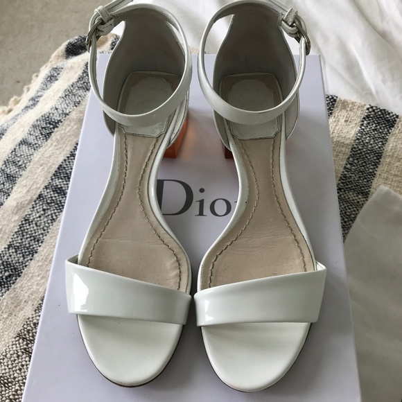 Dior Patent Leather Sandals - Picture 2 of 8